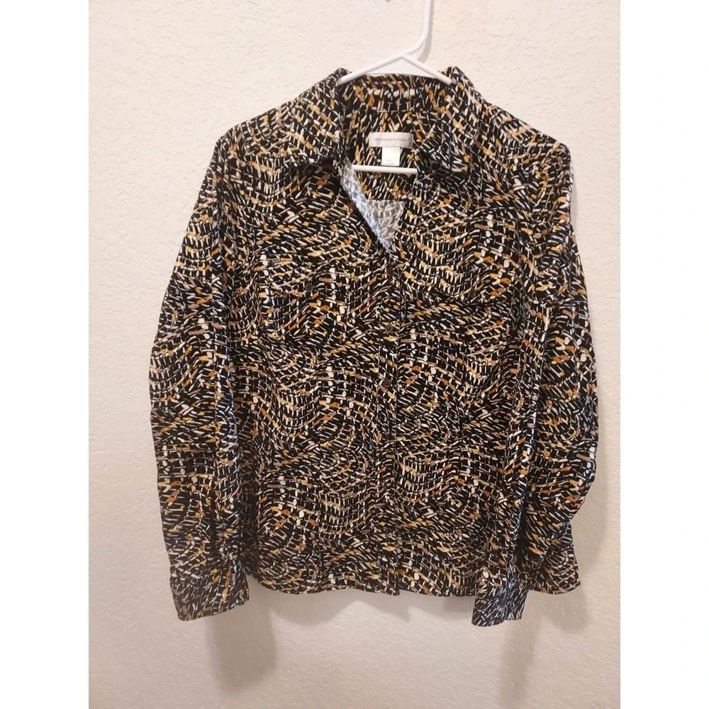 Christopher &‎ Banks Womens Button down blouse Size L, courduroy, long sleeve